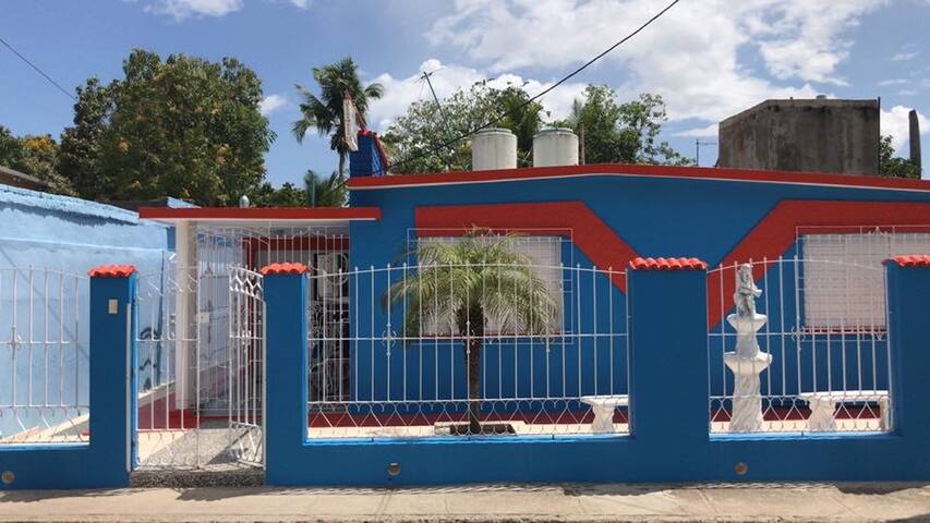 Airbnb Colombia Vacation Rentals Places To Stay Las Tunas
