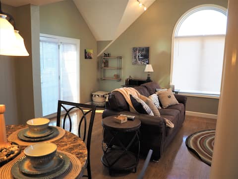 Top performing Airbnb: Riverfront Condo close to all attractions. in Sevierville