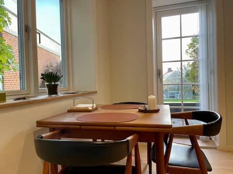 Værelse centralt i Thisted 200 meter fra fjorden