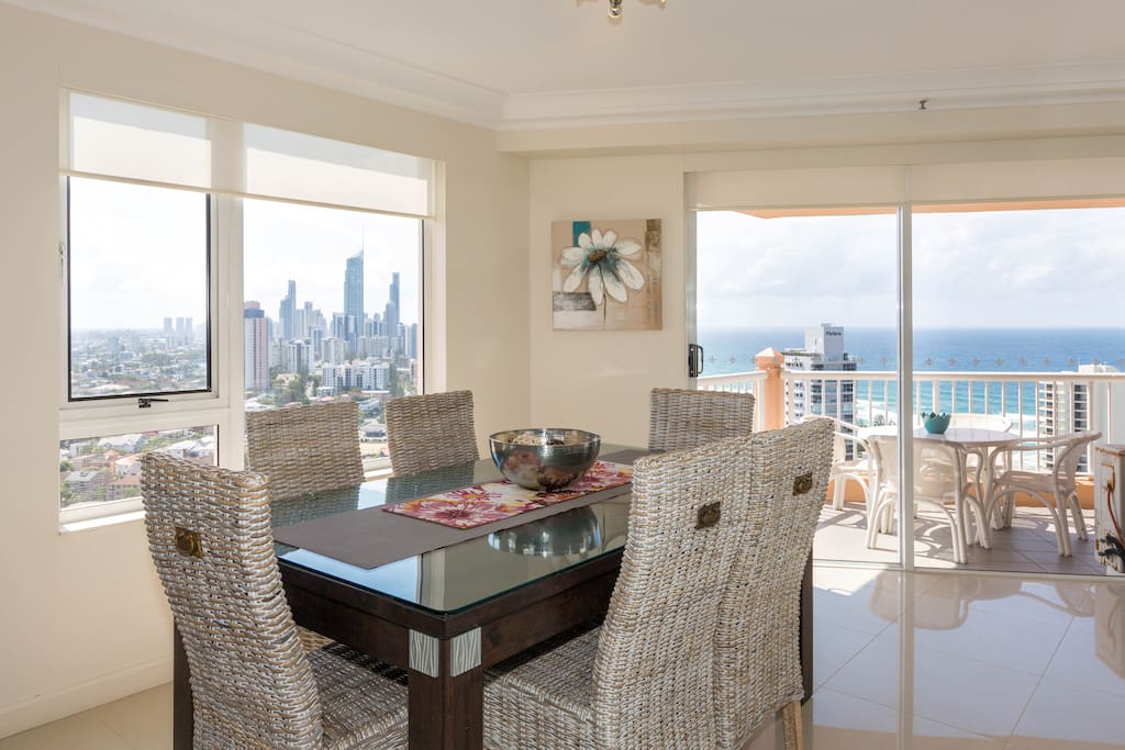 Dining & View