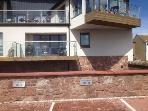Arbroath luxury harbour apartment