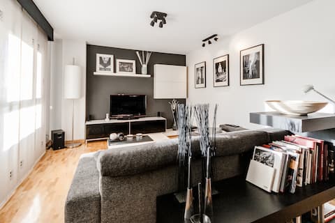 A designer apartment with 2 bedrooms, 10 minutes from Madrid.