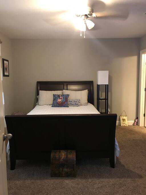 Queen Bed