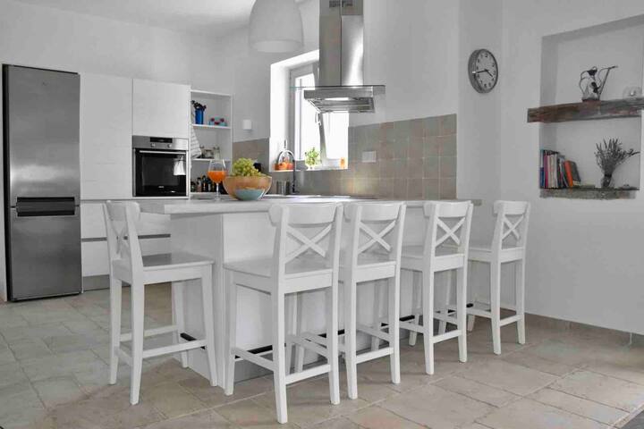 Bright villa in Plaka – Naxos gallery image 3