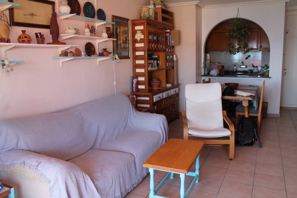 Salón - comedor y cocina americana