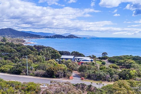 Top Airbnb: Room with a View, Bicheno in Bicheno