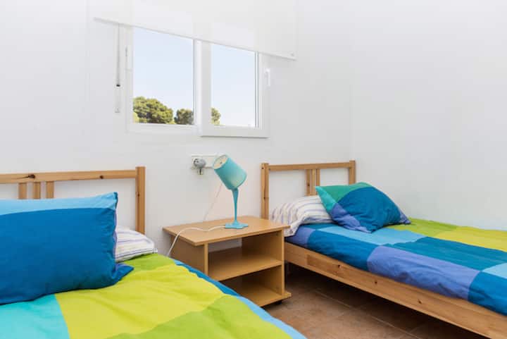 غرفة النوم 2