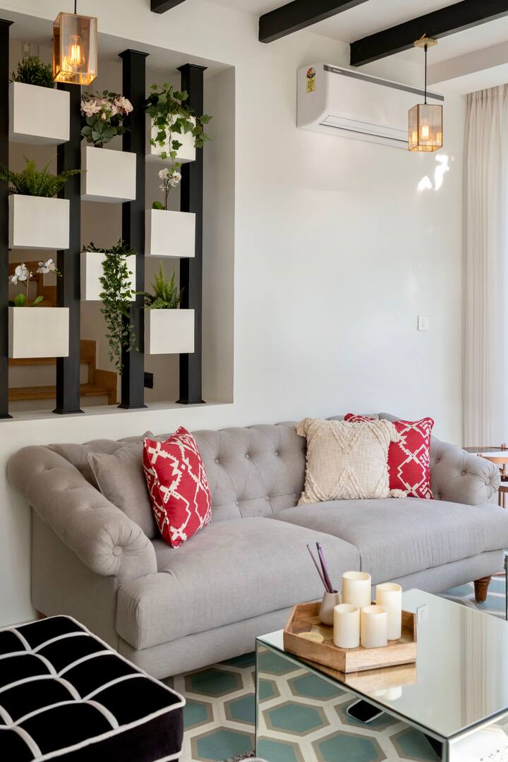 Living room image 4