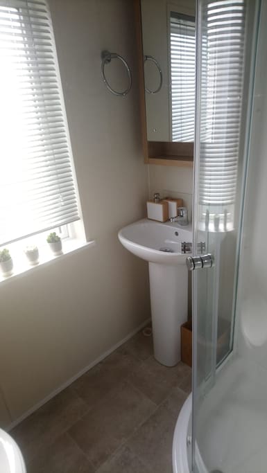 En-suite shower room
