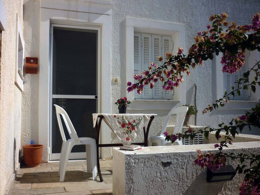Front terrace