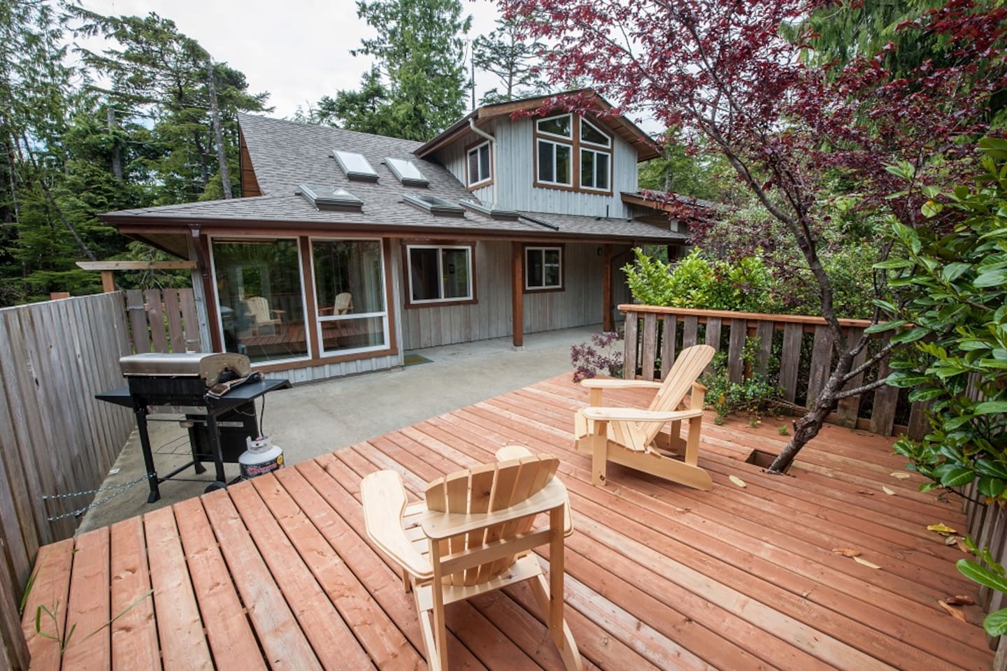 Cox Bay Cabin Guesthouses For Rent In Tofino