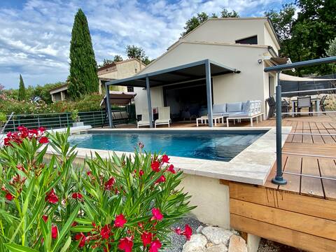 L'Espantée: heated pool, jacuzzi, sauna…