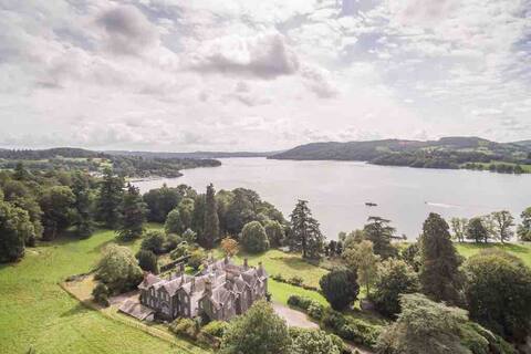 The Lake  House (Windermere)