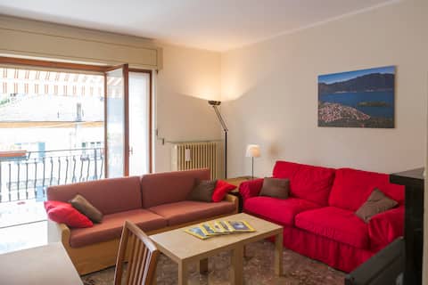 Top Airbnb: Apartment Balbiano with balcony and lake view a Tremezzina
