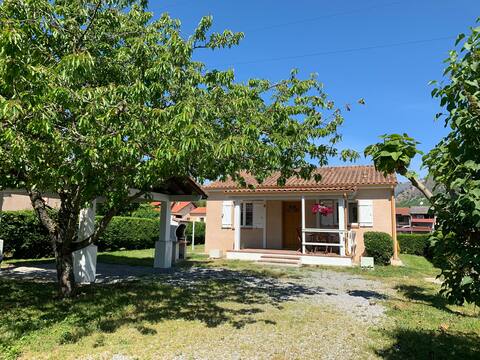 Independent house in Tarascon sur Ariège