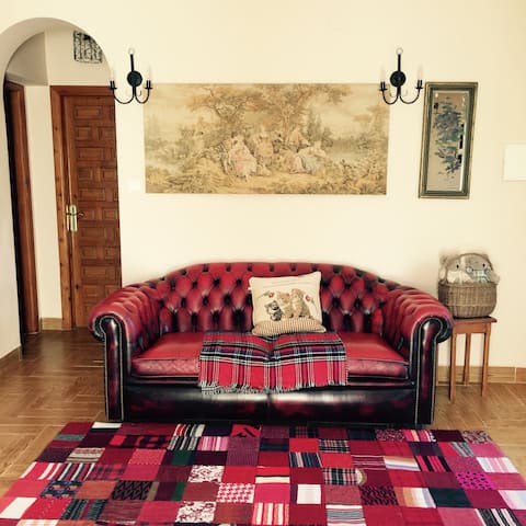 Anuncio de Airbnb popular: Villa with sea views en Orihuela