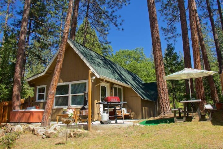 Natures Nook - Cozy Couples Retreat