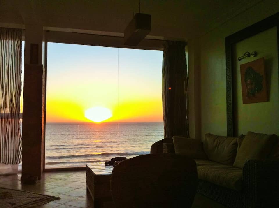 RosyPlage, a blue house on a surf beach, Aghroud, near Taghazout, Morocco, photo 3 of 10