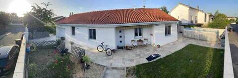 House with garden on the outskirts of Toulouse