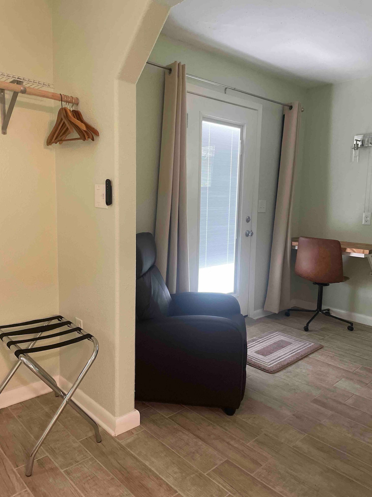 Popular Airbnb listing: Private suite close to airport in Harlingen