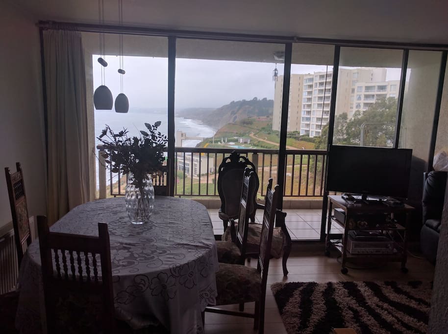 Living-comedor hacia la playa