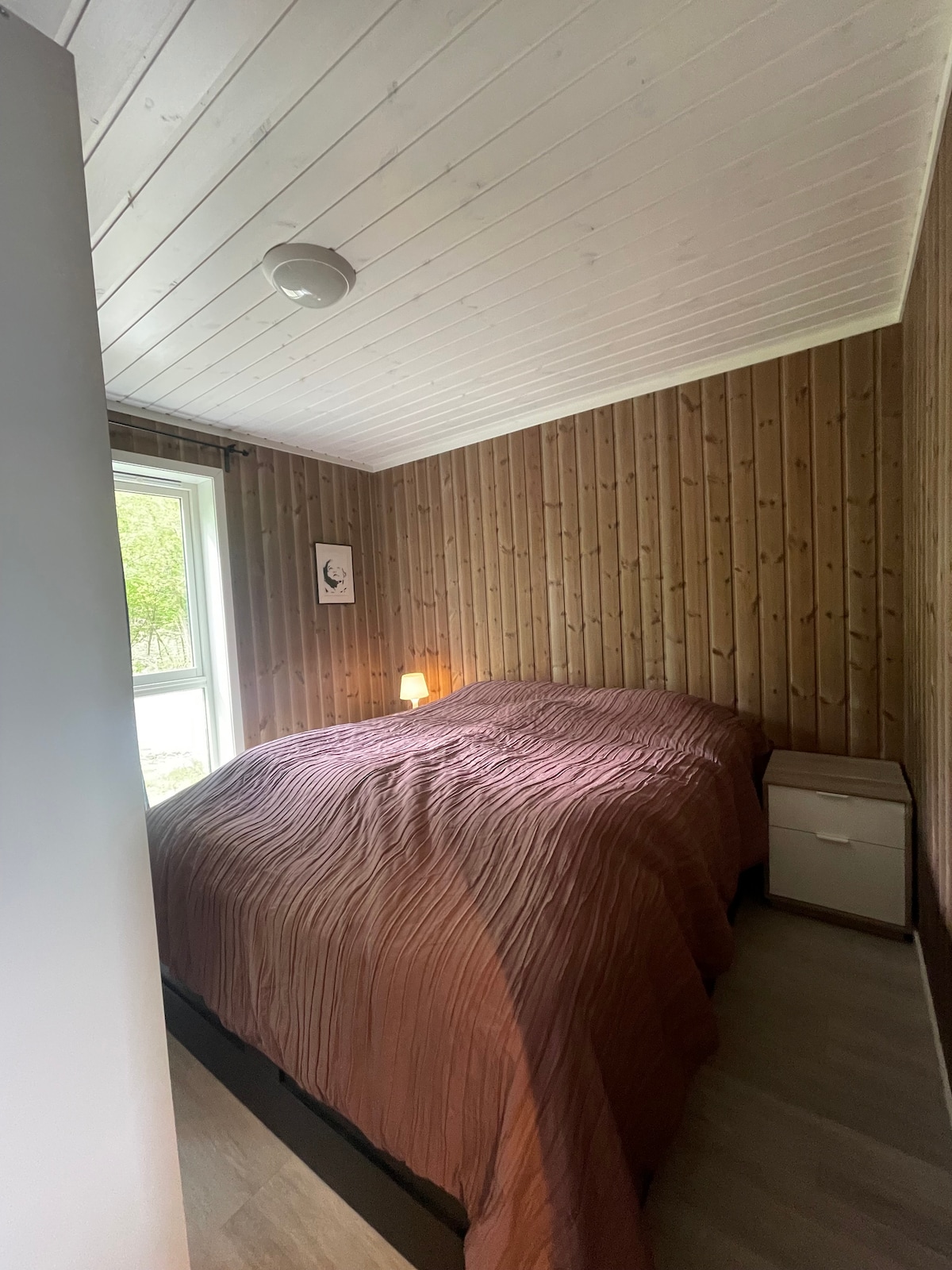 Chumba cha kulala cha 1 w/kitanda cha watu wawili