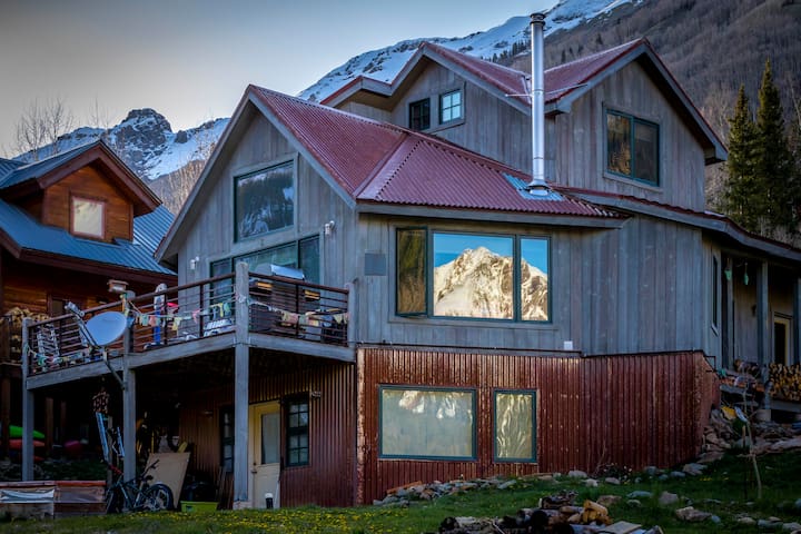 Ophir Pass Guest House