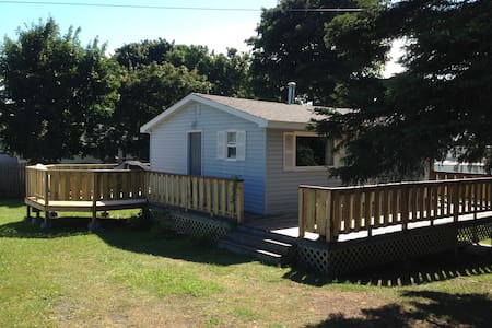 Parlee Beach Cottage In Shediac Cottages For Rent In Shediac
