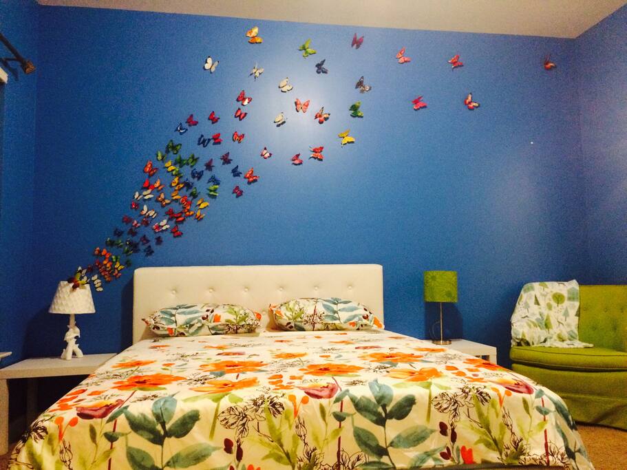 Butterfly Garden room