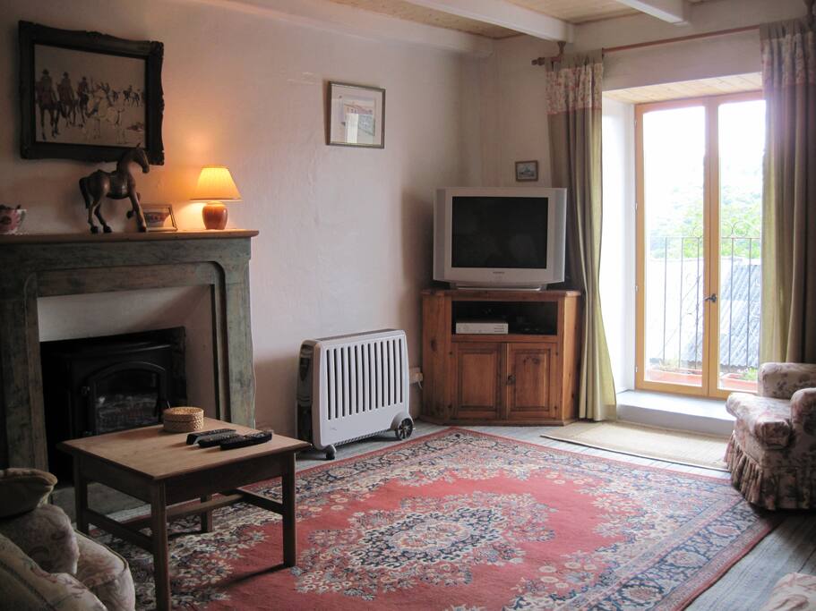 Farmhouse lounge