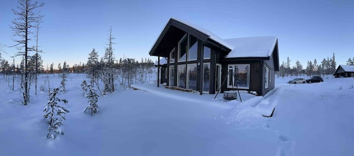 Beautiful ski in-out cabin