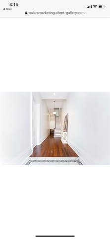 Private Uptown 1850s Rowhouse for large groups! gallery image 2
