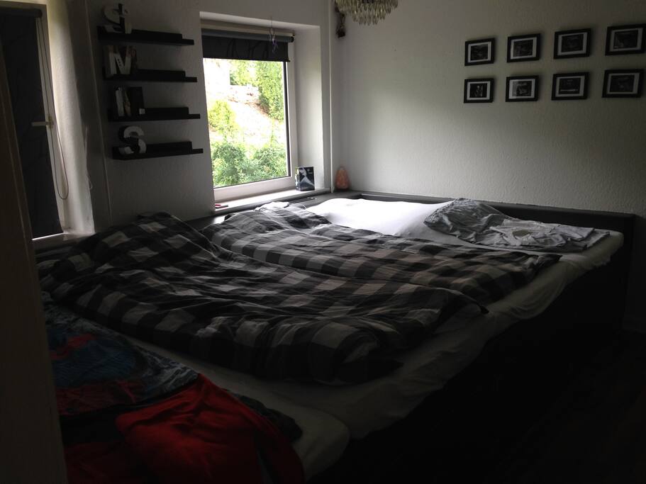 Bedroom. The bed is build for 4 people.