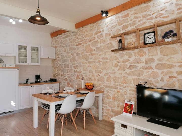 Ključ, Drniš Vacation Rentals & Homes - Šibenik-Knin County, Croatia |  Airbnb