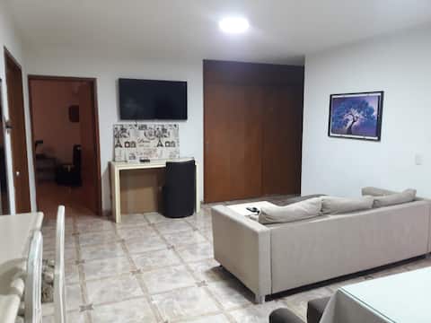 Popular Airbnb listing: Lovely apartment with a pool in Zapopan