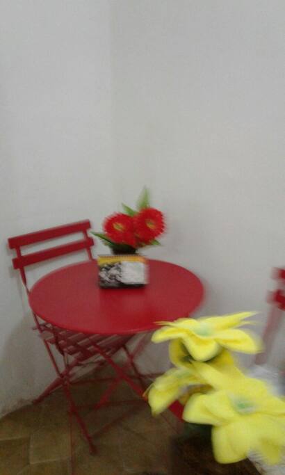 Um lugar agradável para fazer uma deliciosa refeição .