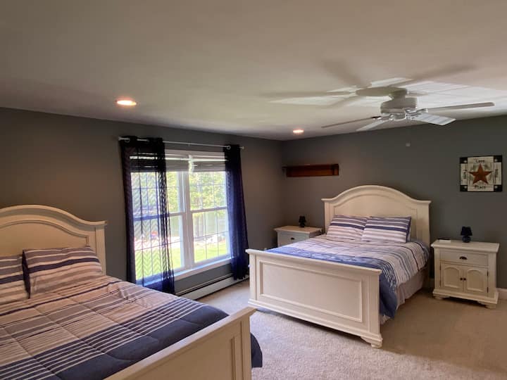 楼上最大的卧室 