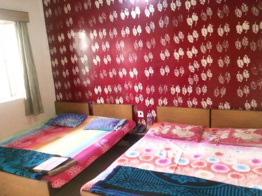 Deluxe family four bed room