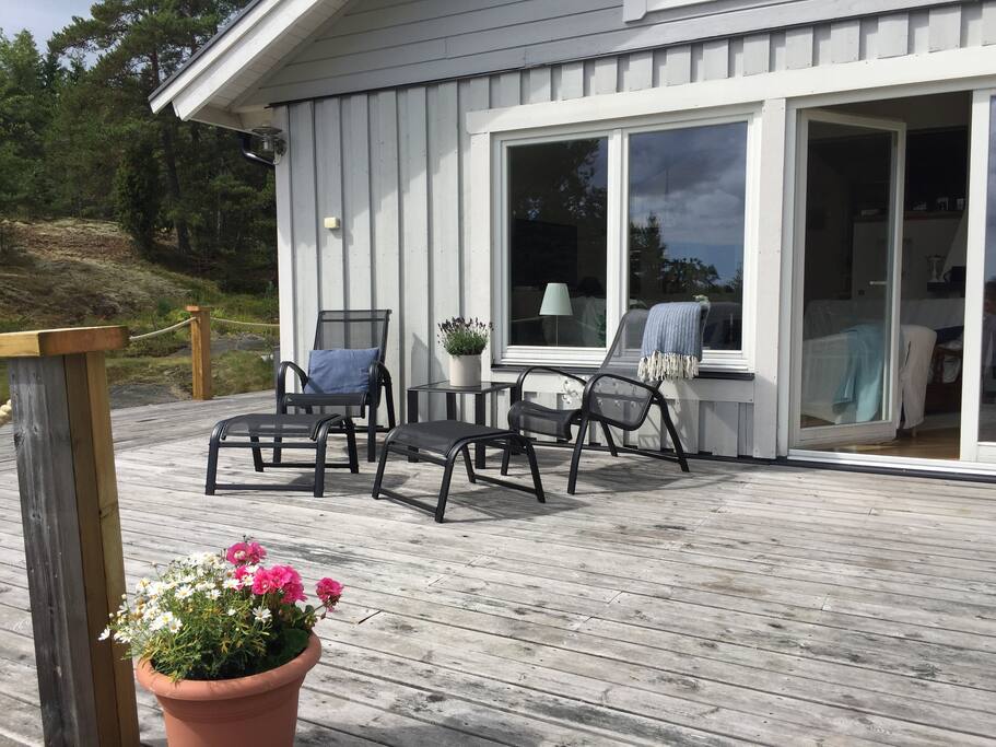 Sjösidan av huset