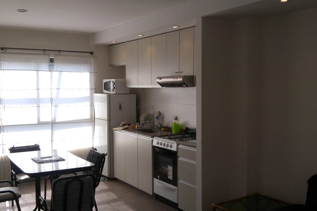 Cocina con excelente ventilacion e iluminacion