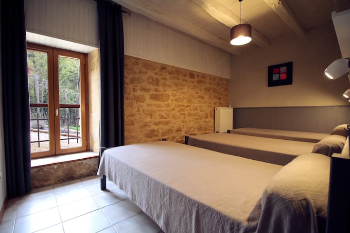 Chambre 2 (2x90)