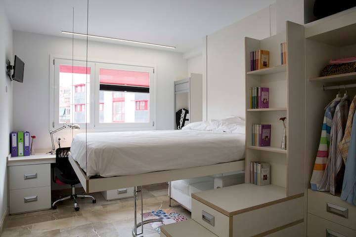 Funway Academic Resort managed Airbnb listing 1