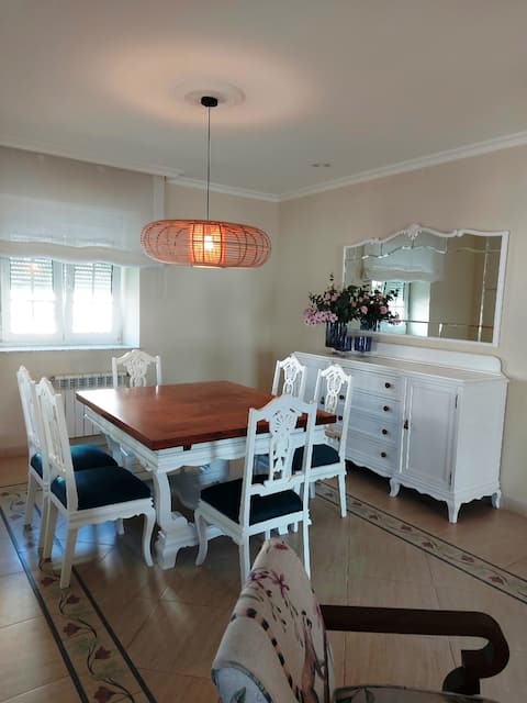 Airbnb con mejor rendimiento: Great house in Foz en Foz