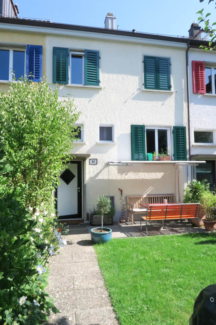 Stadthaus Exklusiv & Gemütlich, 5 Zimmer, 2 Gärten