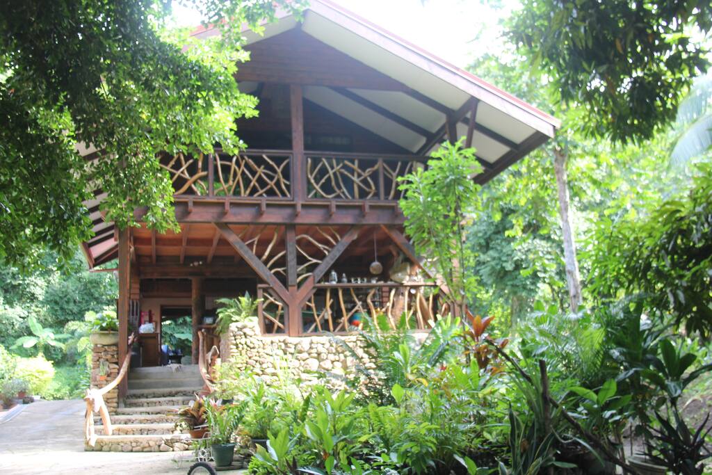 Maison chambre d'hotes ATEATEA