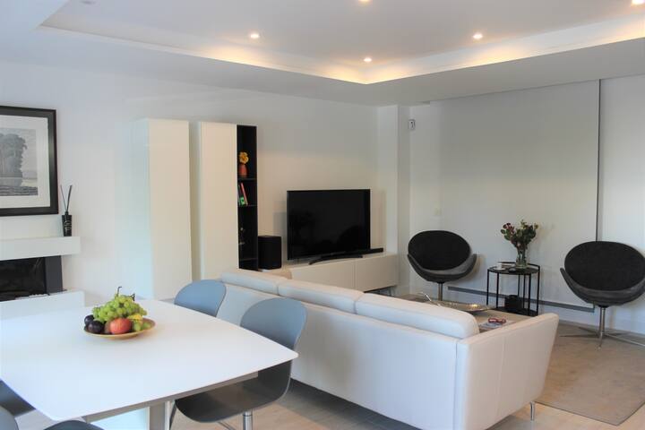 Casa Feria de Madrid. Ideal para ejecutivos y F1 gallery image 3