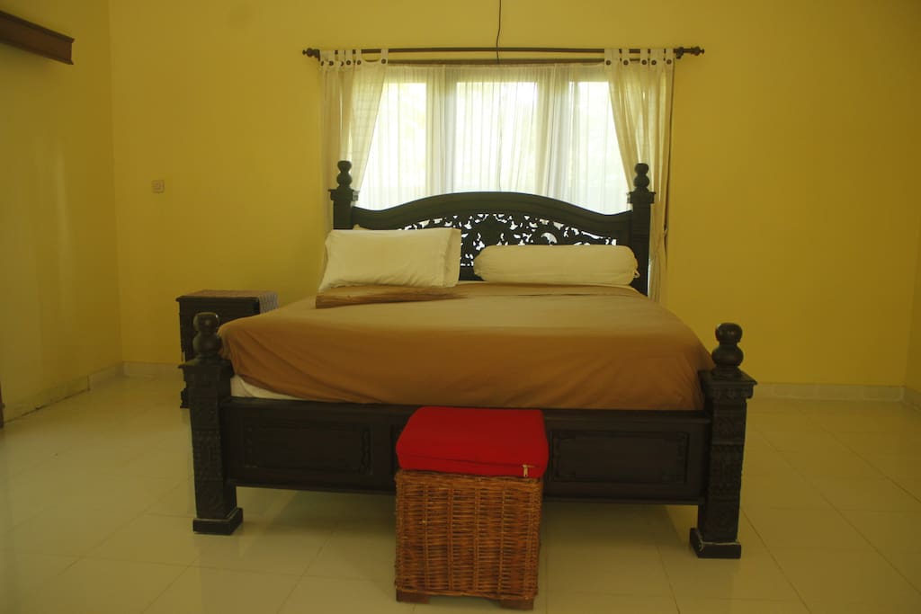 Room 1