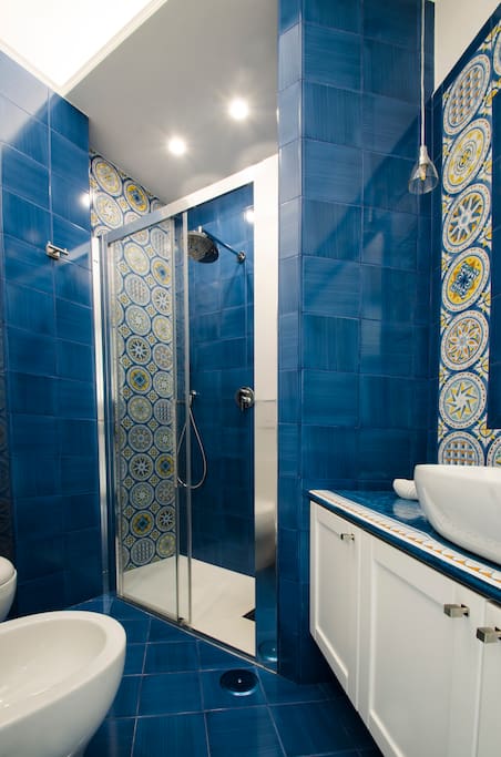 Bagno privato con doccia