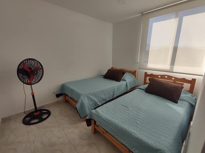 Third room twin beds