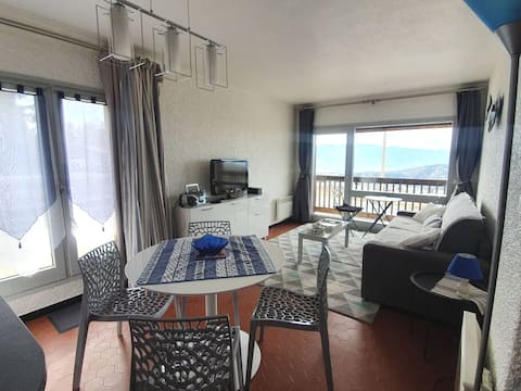 Annonce Airbnb populaire: Large 2-room 2/4 pers. with stunning mountain views à Font Romeu Odeillo Via